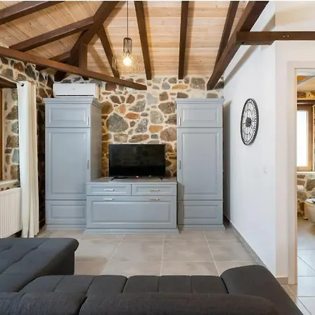 Apartman Petra Szkála Potamiász