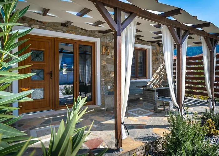 Petra Skala Potamia (Thasos)